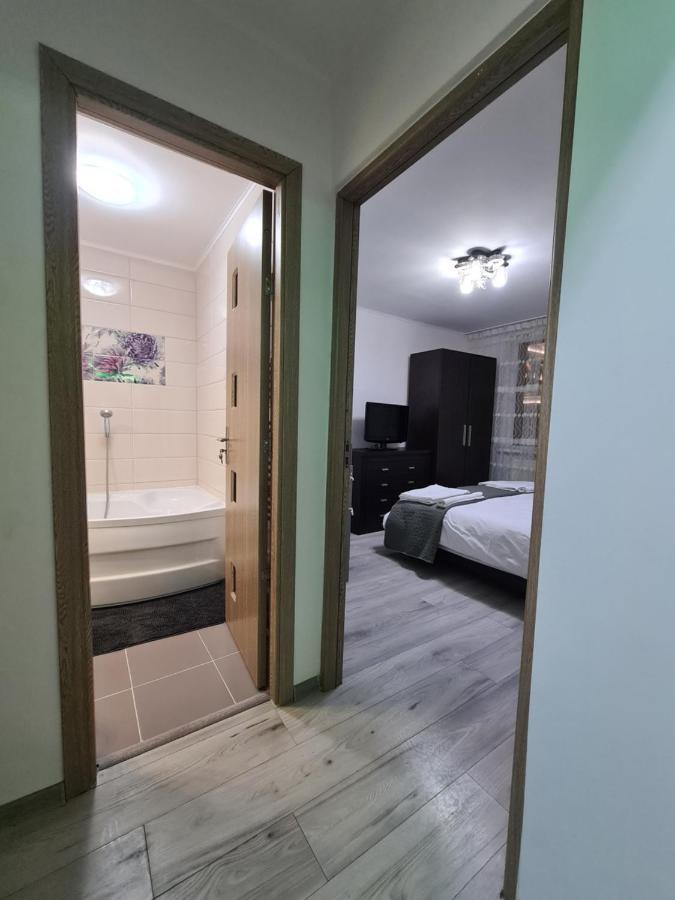 Apartament Ultra Central 1 Apartman Vajdahunyad Kültér fotó