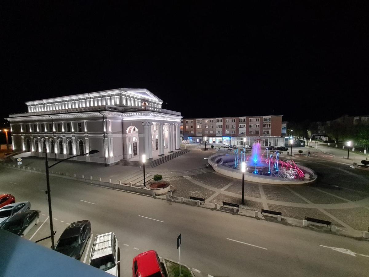 Apartament Ultra Central 1 Apartman Vajdahunyad Kültér fotó
